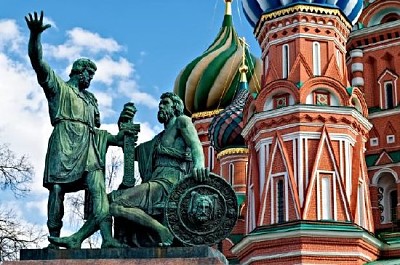 クズマ・ミーニンとドミトリー・ポジャースキーの像、モスクワ、ロシア