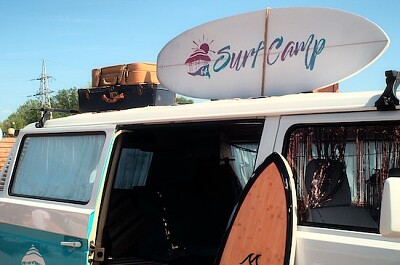 Campamento de surf