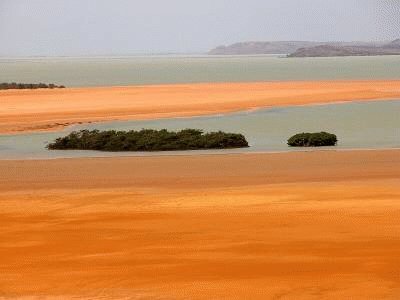 desierto junto con el mar