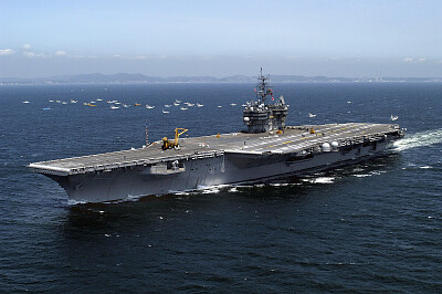 פאזל של USS Kitty Hawk