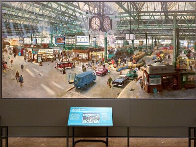 Terence Cuneo 's Waterloo Station jigsaw puzzle