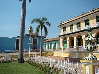 Cuba - Trinidad - la place principale (2)
